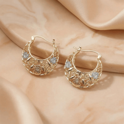 🌸 Vintage 14K Gold Flower Hoop Earrings