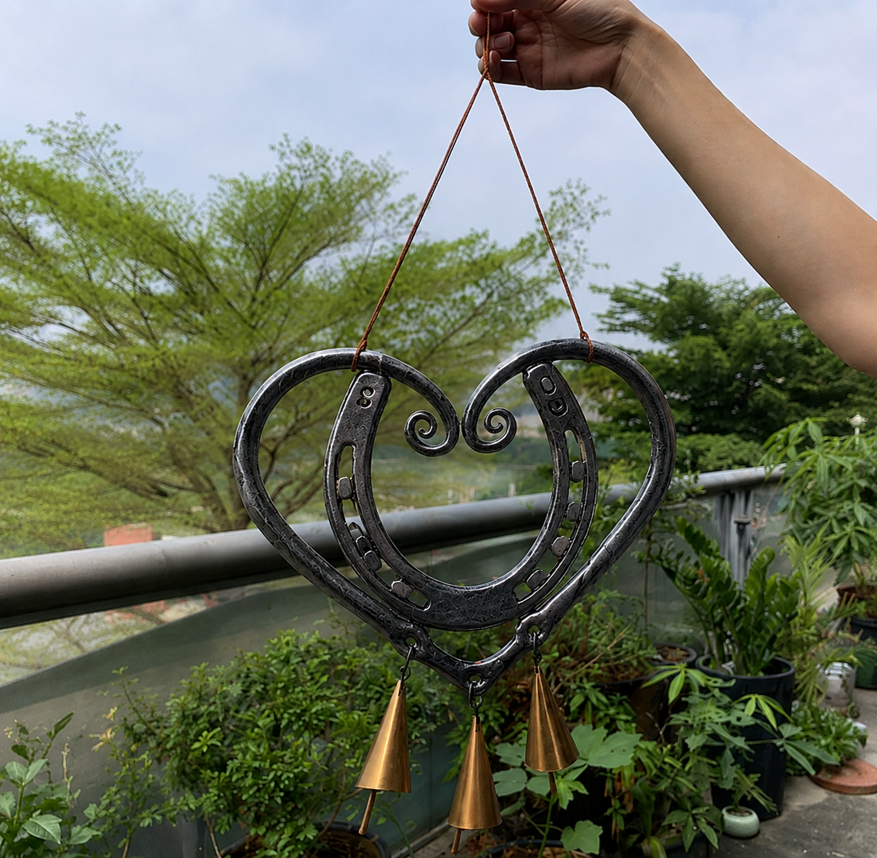 💥LAST DAY 49% OFF🔥The Horseshoe Heart Wind Chime