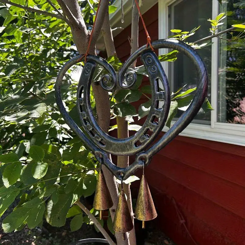 💥LAST DAY 49% OFF🔥The Horseshoe Heart Wind Chime