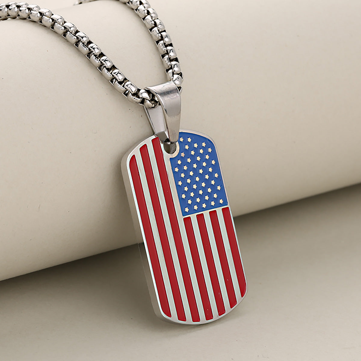 📿American Flag Dog Tag Necklace