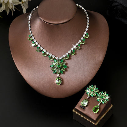 💎 2026 Crystal Zircon Flower Jewelry Set – Necklace + Earrings, Luxury Gift
