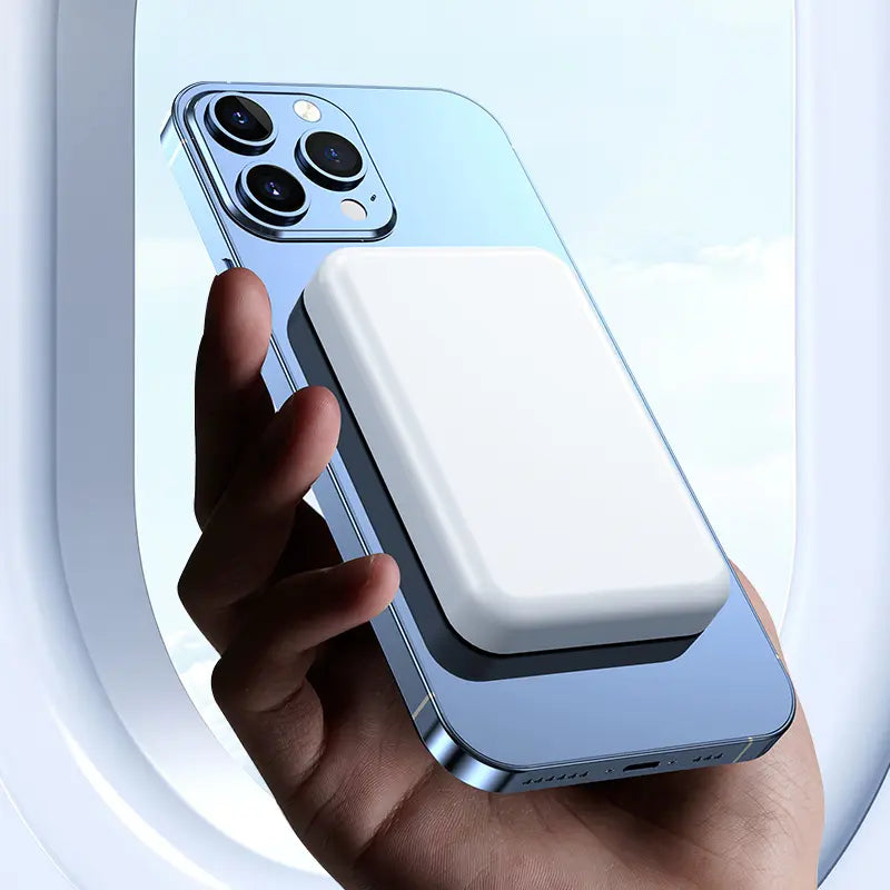 5000mAh Magnetic Power Bank for iPhone 12-17 Series with MagSafe