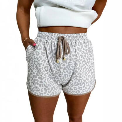 Znacicc Women's Checkered Casual Shorts with Pockets
